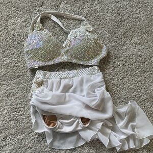 Custome white lyrical dance costume Size AXS